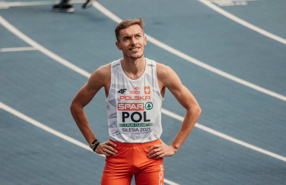 Michał Rozmys  zdobył piąte miejsce  w biegu na 1500m