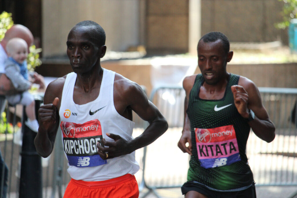 Eliud Kipchoge (Kenya) and Tola Shura Kitata (Ethiopia)
