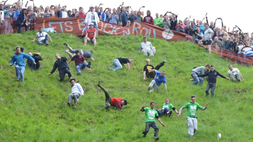 rollig cheese race