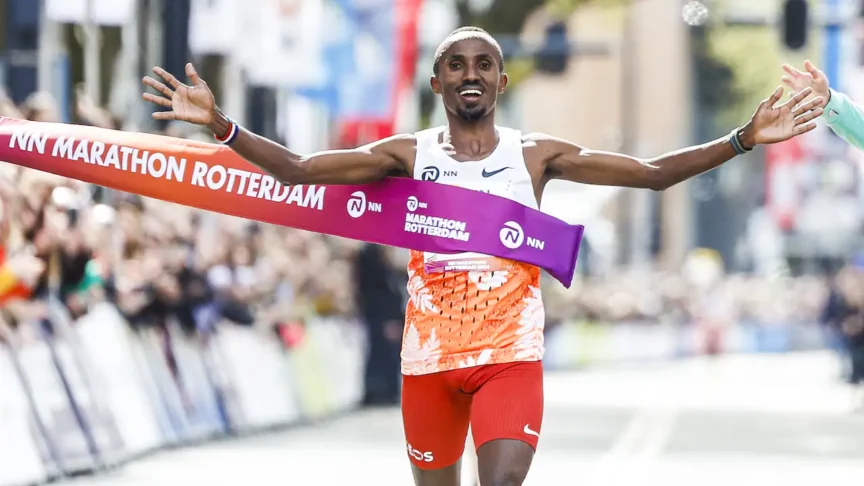 abdi nageeye wint marathon van rotterdam in nieuw nederlands record.jpg