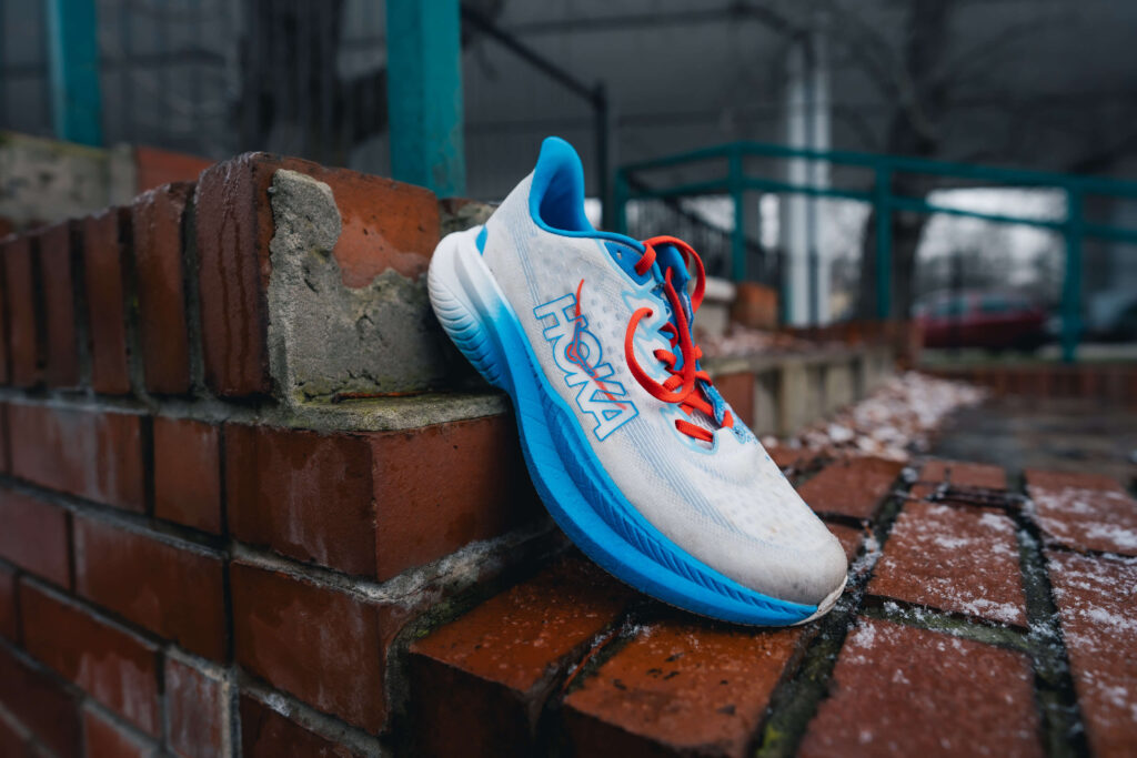 Hoka Mach 6