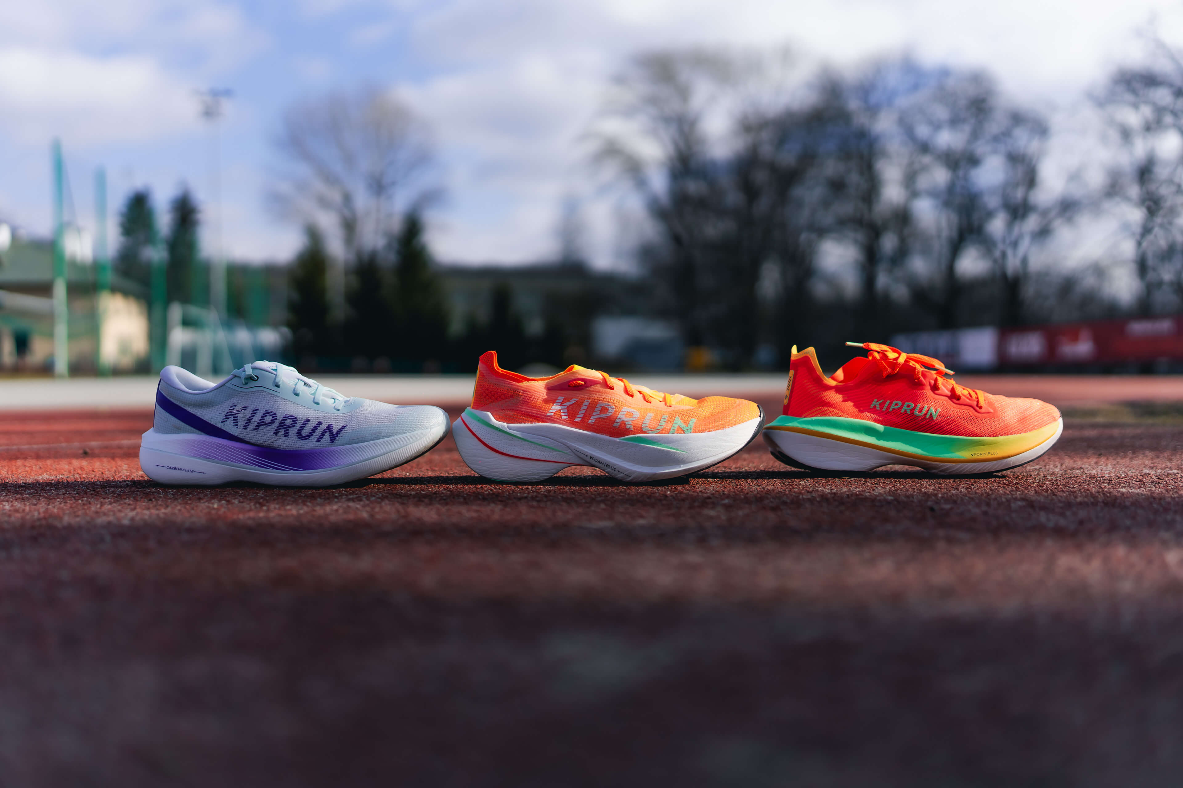 Kiprun KD900X.2, LD i LD+ – recenzja i testy karbonowych butów do szybkiego biegania