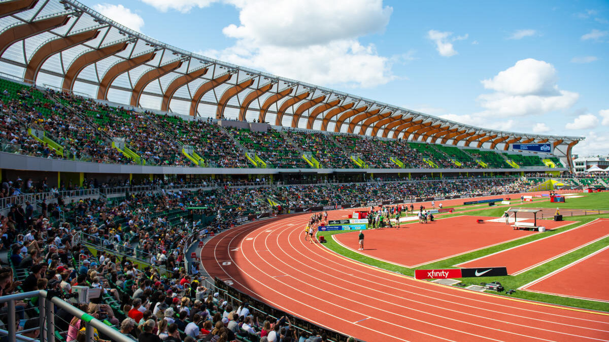 Track Field at Hayward Field 2021 7 572BF8F7 051A 1DF5 9D4C78204702C5C6 5741a9e3 cfeb 63ba ed62706f070c2388