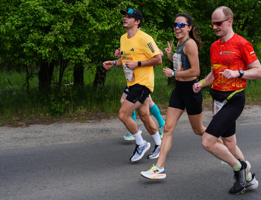 Na czym polega Wings For Life? Co wybrać: bieg stacjonarny czy z aplikacją? 5 Wings Jozwik