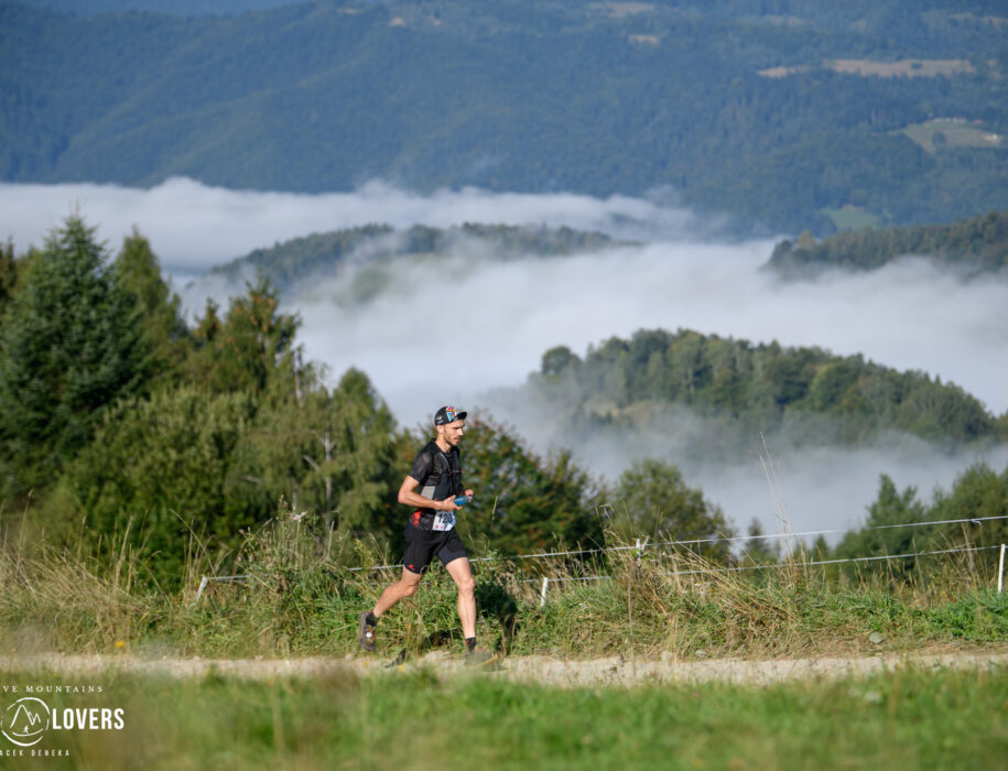 14. Festiwal Biegowy w Piwnicznej. Niedziela 10 wrzesnia trasa Bieg Gorski 23 km. Fot. Jacek Deneka 7