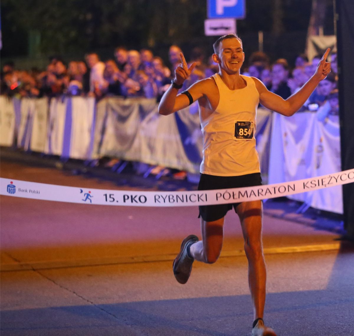 Górnik z 1:07:10 i graficzka z 1:17:18 pierwszymi Polakami w półmaratonie w Rybniku!