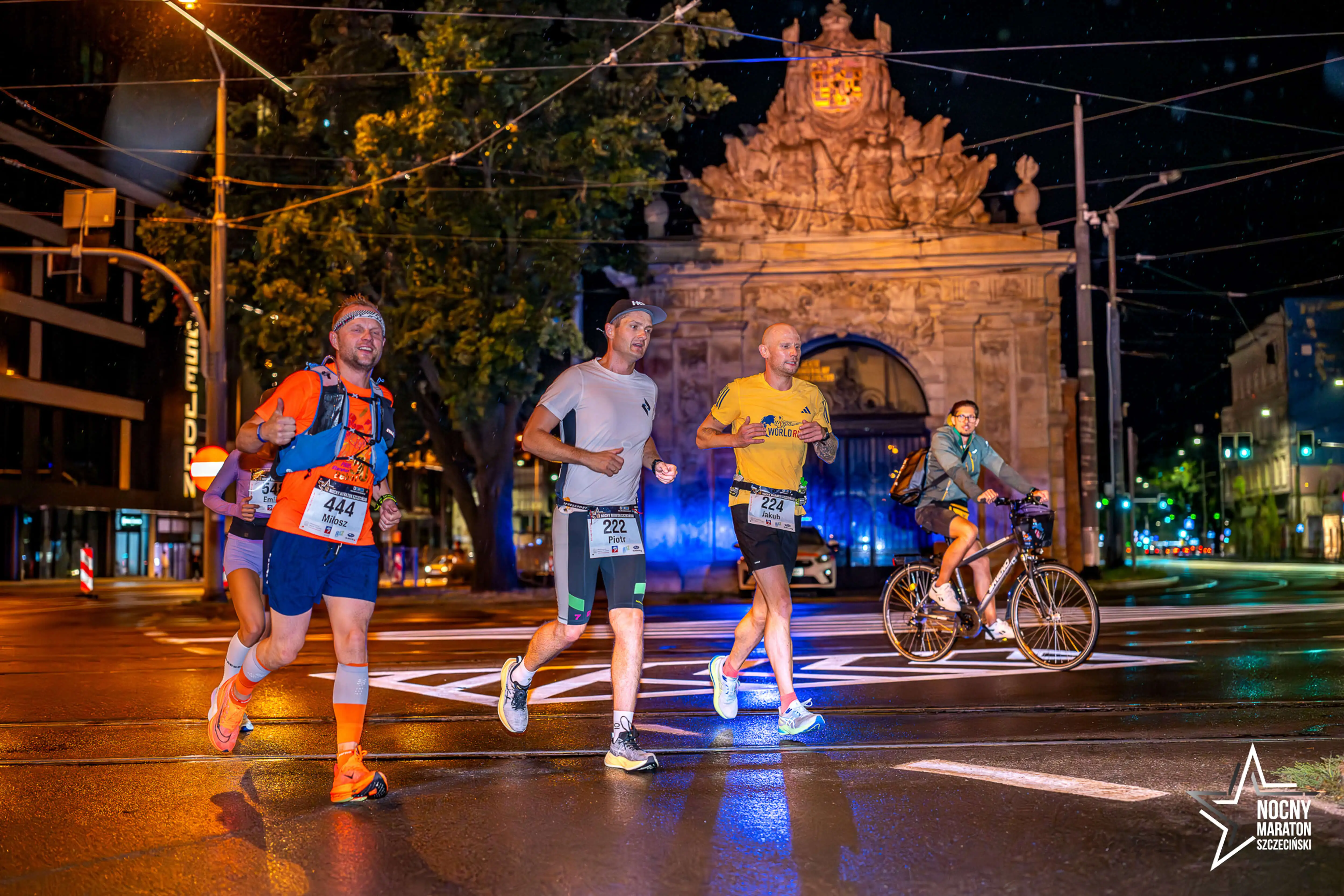 Jańczak i Kosztowny najlepsi podczas 11. Nocnego Portowego Maratonu Szczecińskiego
