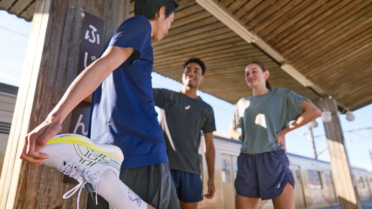ASICS_Mat. prasowy-1