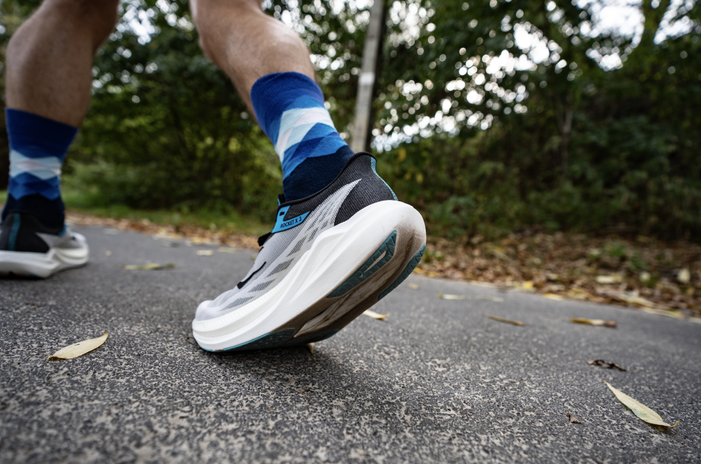 HOKA ROCKET