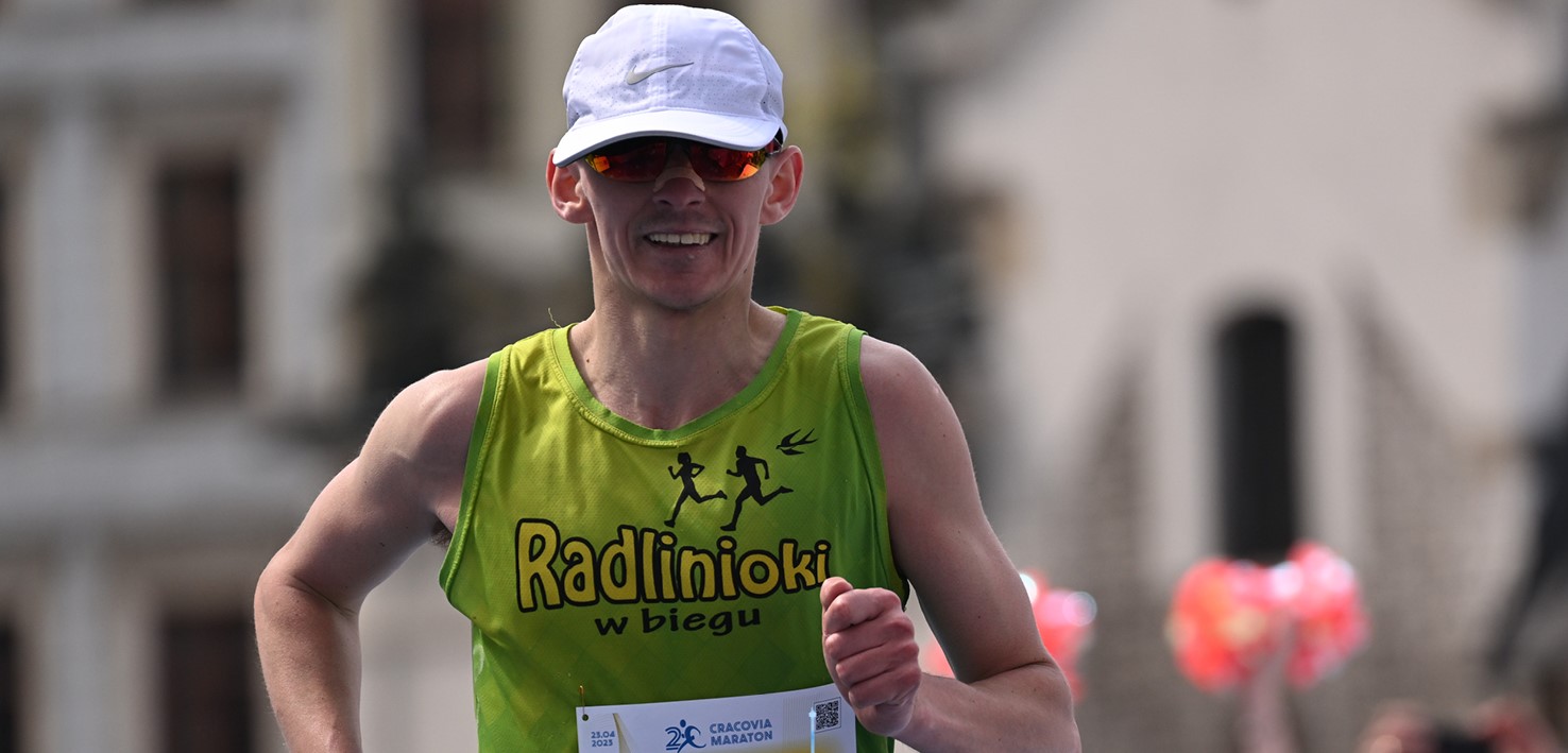 Górnik lepszy od biegacza z Armii Mistrzów, czyli amatorzy „niszczą” polski system szkolenia. FELIETON