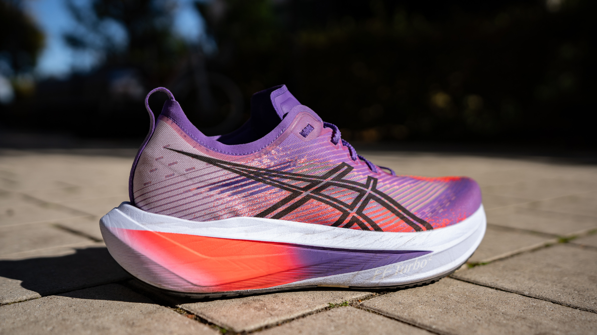 ASICS MEGABLAST TOKYO – co zachwyca? Recenzja butów do biegania