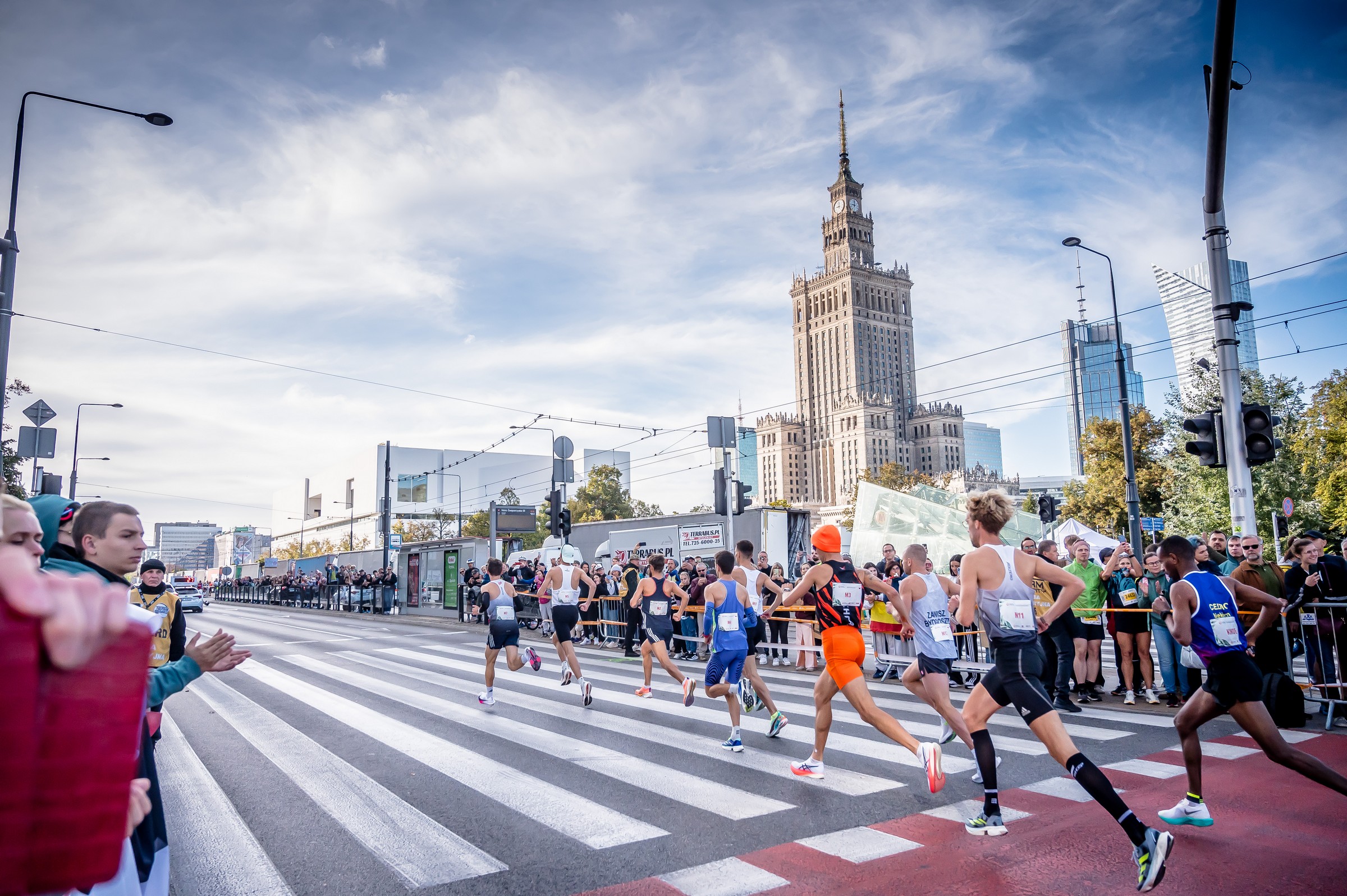 Szykuje się rekordowe bieganie w stolicy! 47. Nationale Nederlanden Maraton Warszawski – zapowiedź