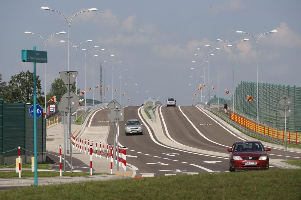 5b6040f0646a4 o xlarge