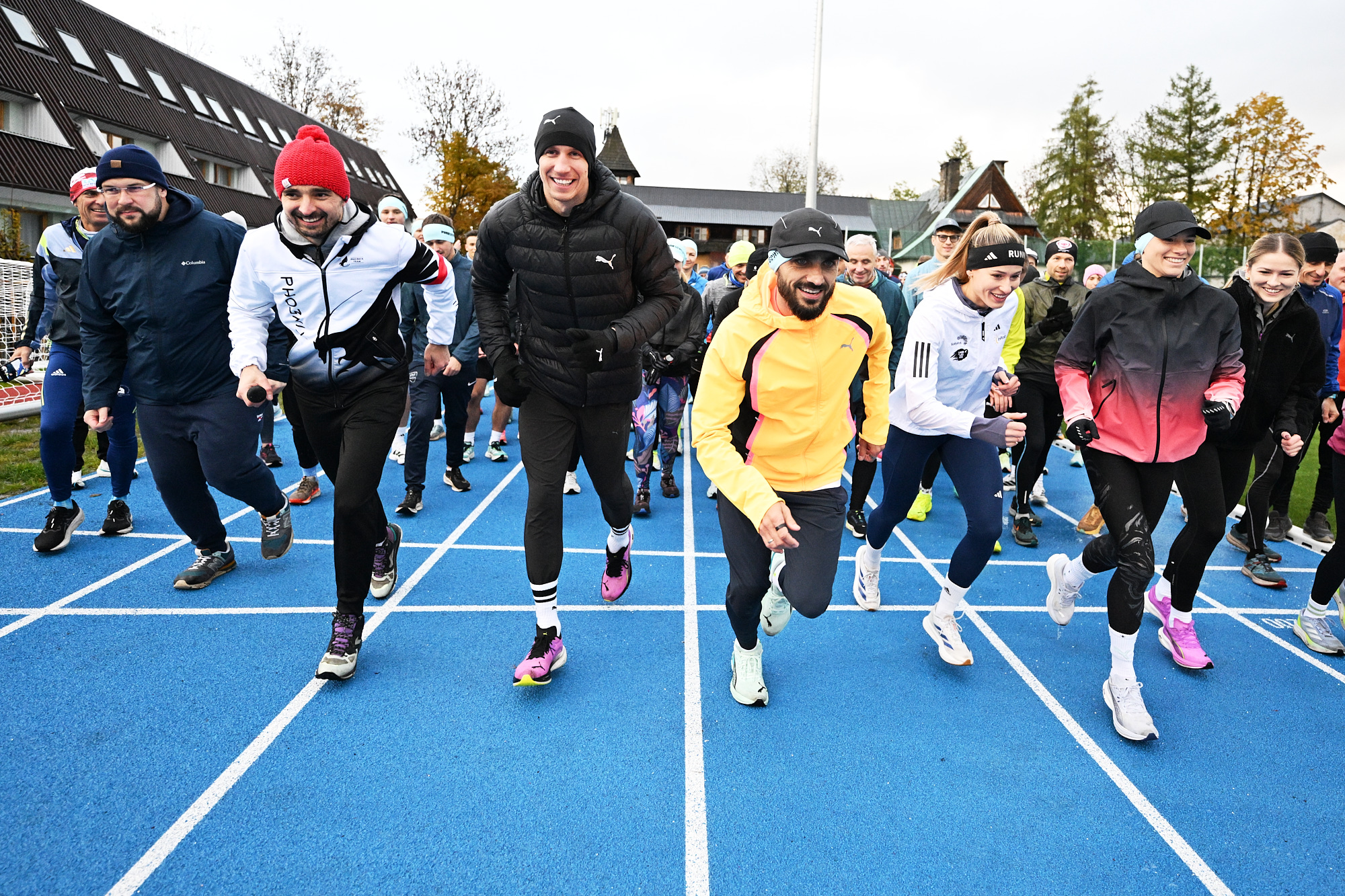 Gwiazdy polskiej lekkiej atletyki trenowały z uczestnikami PKO Biegowe 360 Stopni