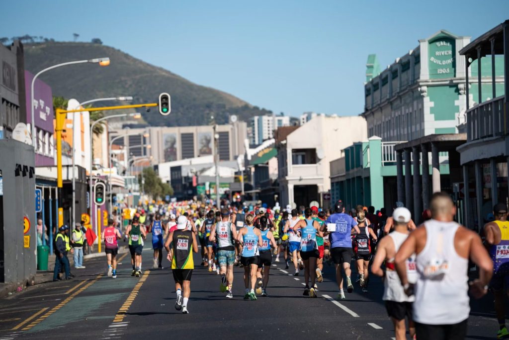Cape Town Marathon Oct 2024 ©Mark Sampson 62 scaled 2 2048x1365 1