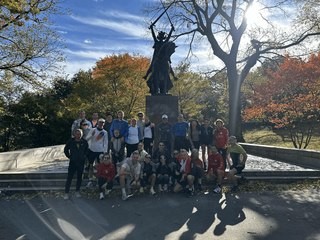 081FB6DA EB3C 404E B50C 23E4706A5FAF