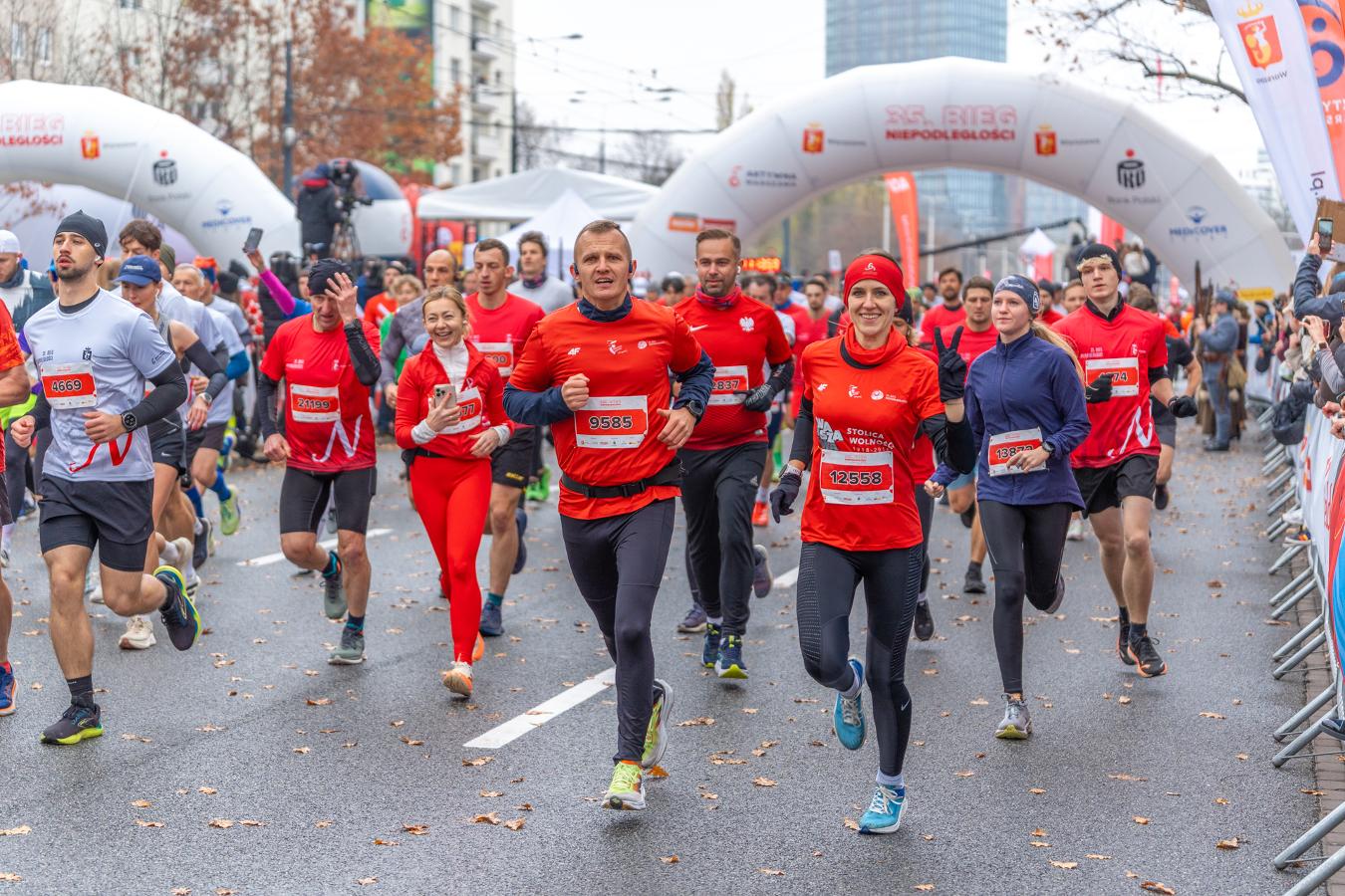 Biegowe rekordy na ulicy i na bieżni