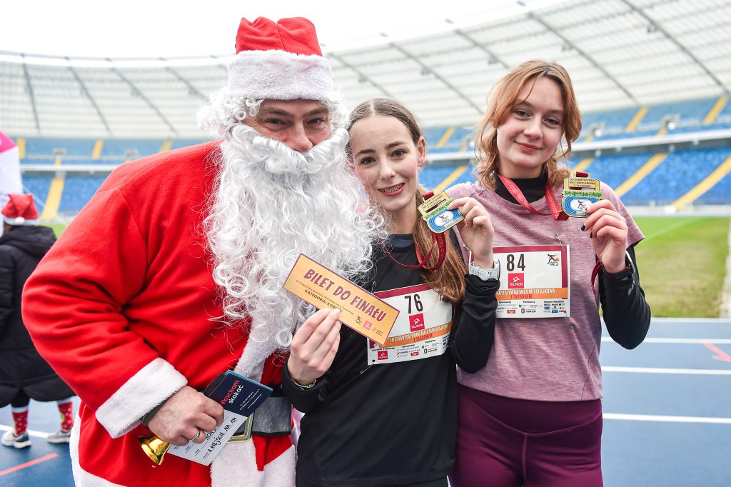 Za nami rekordowa III Charytatywna Mila Mikołajkowa z TAURONEM 9 20251214xPF MB0933