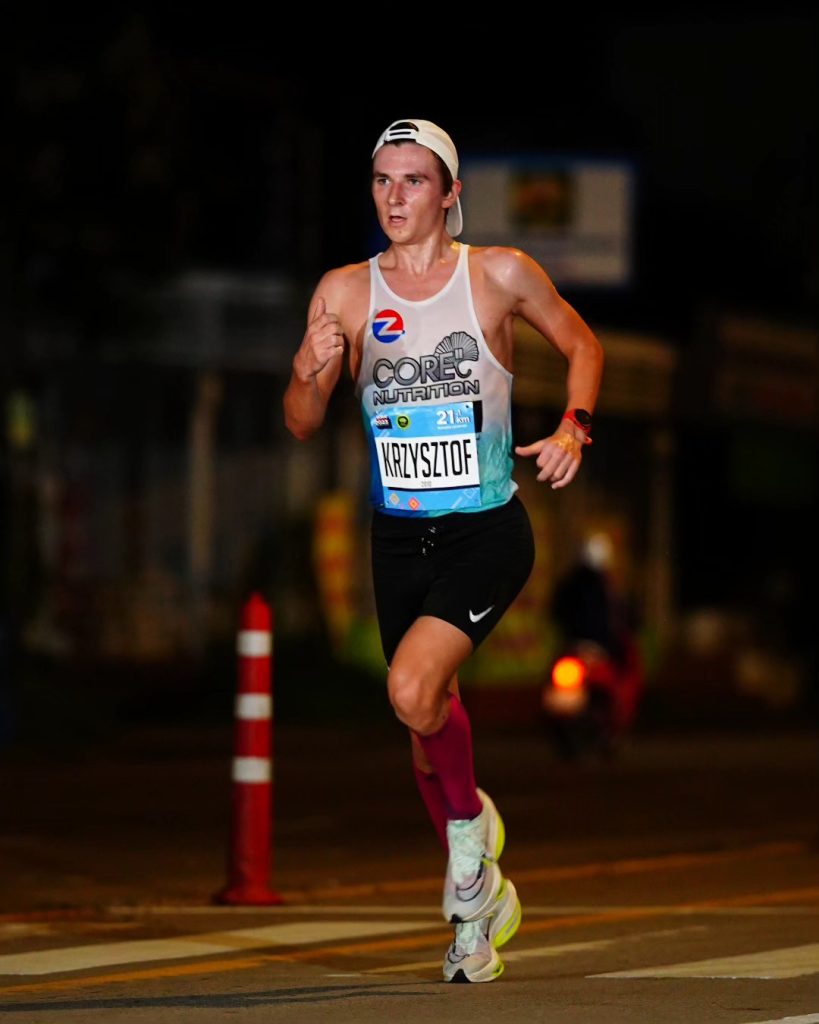 Eliud Kipchoge pobiegł półmaraton w Bangkoku w dwie godziny. A w maratonie Polak na podium! 2 489373240 1211540210973814 2546452935935973239 n