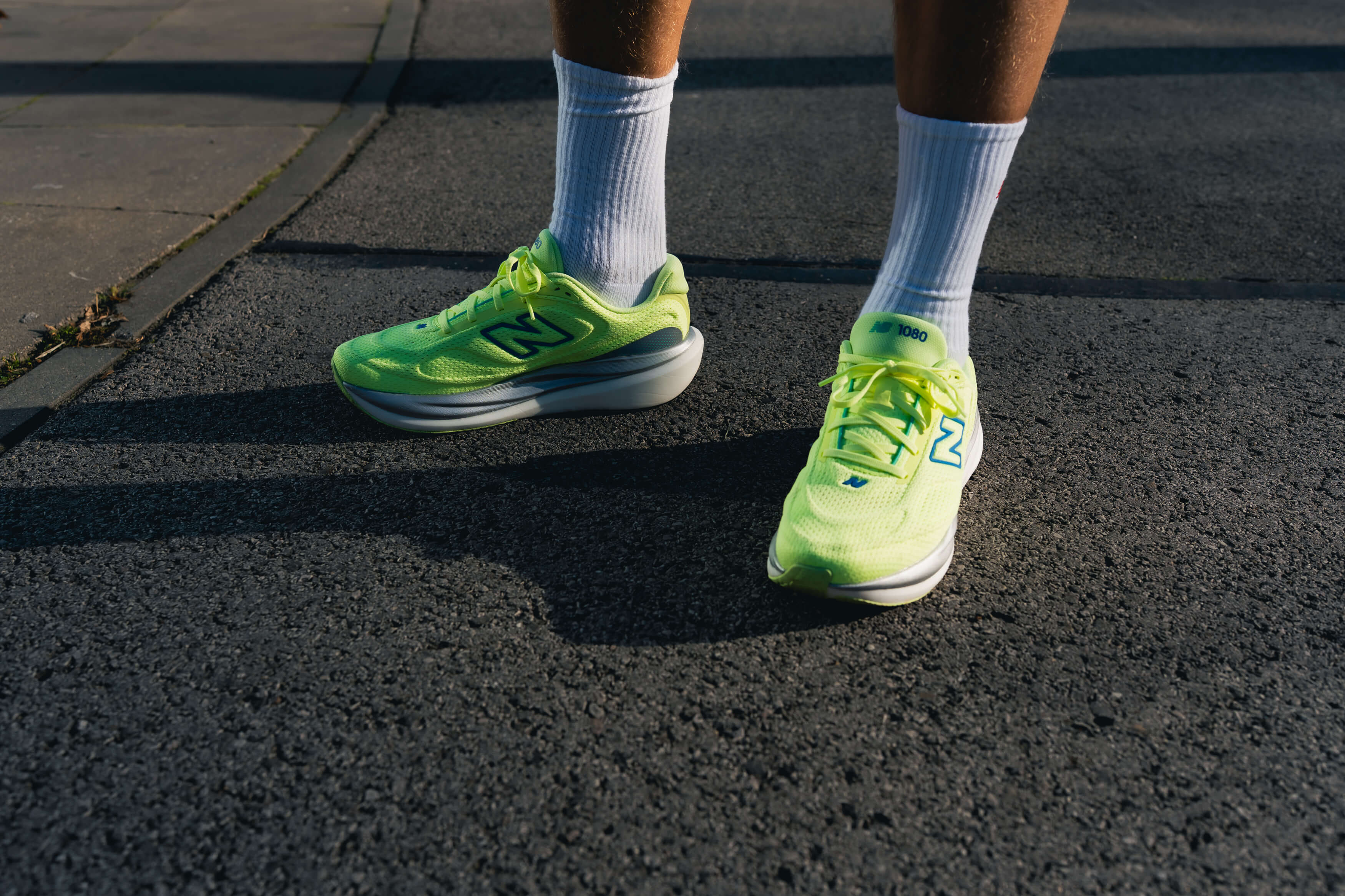 New Balance 1080 v15 z nową pianką Infinion – największa zmiana w historii modelu