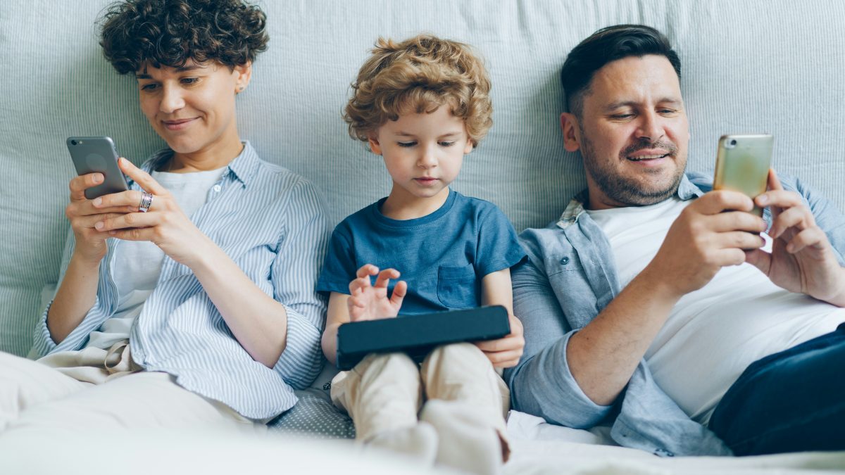 vitaly gariev XV27HoZzYK8 unsplash