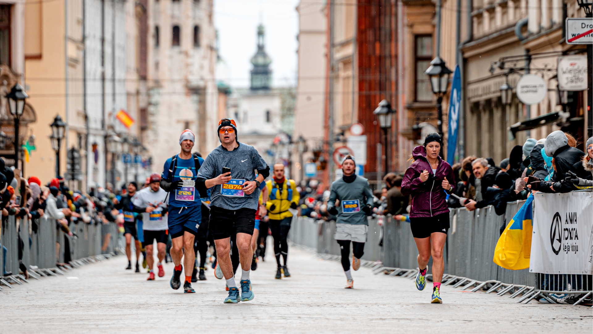 TAURON 23. Cracovia Marathon w 2026 z rekordem frekwencji? Zapisy jeszcze trwają!