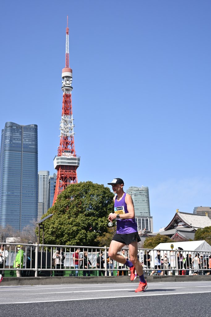 Droga do Maratonu w Tokio | Recenzje ASICS NOVABLAST 5 TOKYO oraz METASPEED SKY TOKYO 10 ASICS