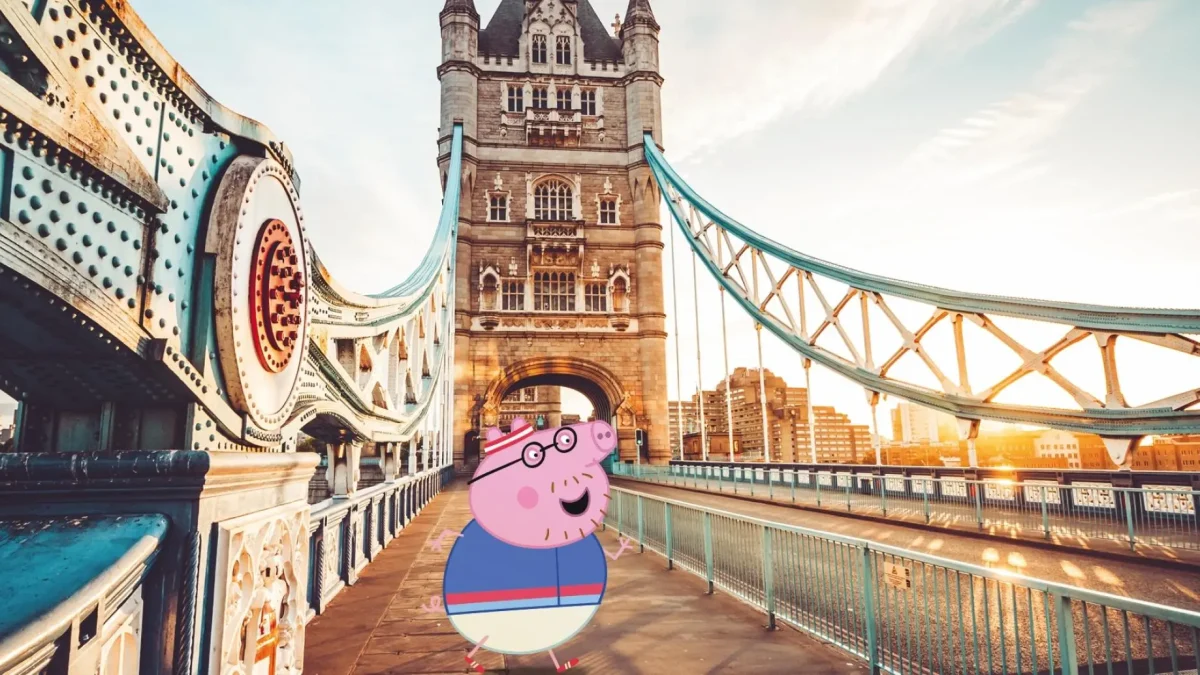 Daddy Pig at Tower Bridge