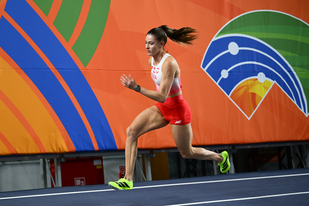Bukowiecka, Wdowik i Kopeć w półfinale, Święty-Ersetic odpada w sesji porannej pierwszego dnia HMŚ w Toruniu. Maria Żodzik walczy o medal!